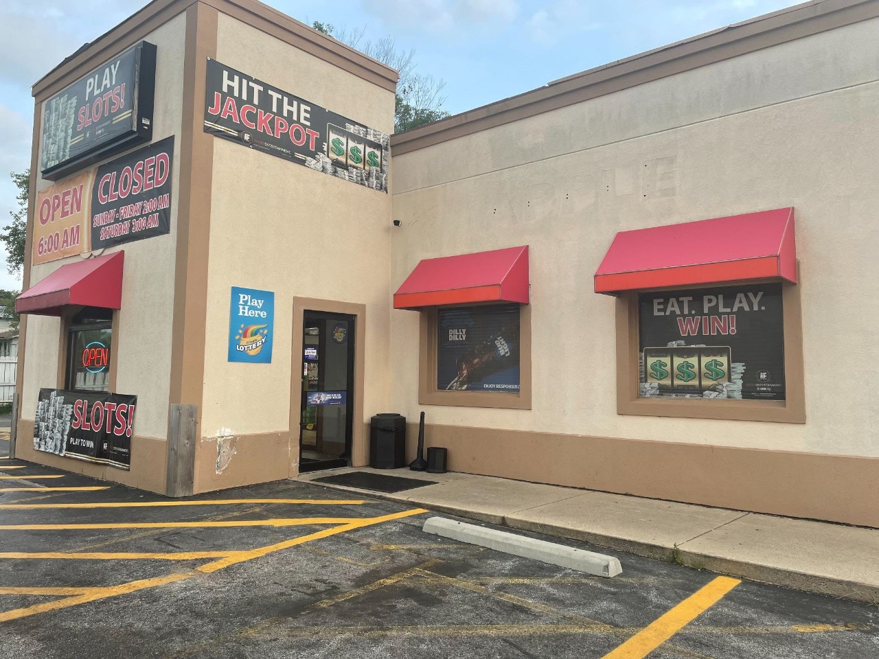 Cottage Hills Bar and Grill, Illinois Lottery retailer where Lotto jackpot winning ticket was sold
